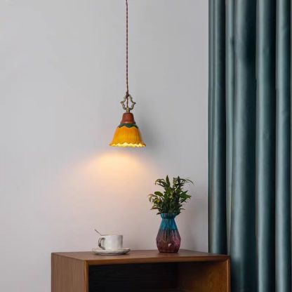 ペンダントライト 北欧 ダイニング おしゃれ 口金G9 陶器 磁器 食卓用 天井照明 花びら レトロ ナチュラル シンプル キッチン 玄関 シーリングライト カフェ 照明 おしゃれ セラミック リビング 居間 インテリア インダストリアル 寝室 カントリー 小型 引越し