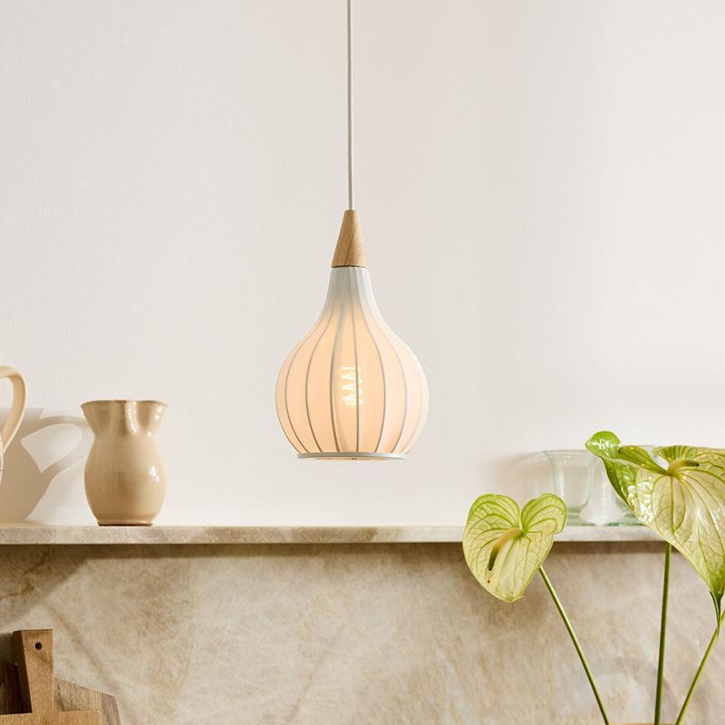 ペンダントライト ダイニング  北欧 布 木 織物 ダクトレール用 アイアン  1灯 E26口金 led モダン シンプル レトロ デザイン 天井照明 フランス風 リビング  トイレ 寝室 洗面所 居間用 キッチン 食卓  可愛い 階段 和風 グリーン 自然 乙女心 雰囲気