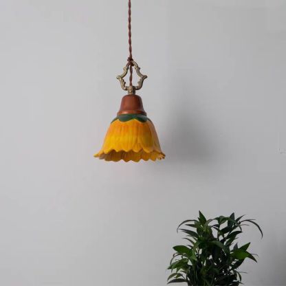 ペンダントライト 北欧 ダイニング おしゃれ 口金G9 陶器 磁器 食卓用 天井照明 花びら レトロ ナチュラル シンプル キッチン 玄関 シーリングライト カフェ 照明 おしゃれ セラミック リビング 居間 インテリア インダストリアル 寝室 カントリー 小型 引越し