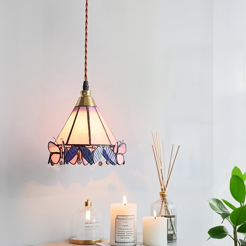 ペンダントライト ダイニング  北欧 ガラス ダクトレール用 アイアン 胡蝶  1灯 E26口金 led モダン シンプル レトロ デザイン 天井照明 シェードランプ  ステンドガラス 玄関 リビング  トイレ 寝室 洗面所 居間用 キッチン 食卓用  可愛い 階段 和風 ピンク