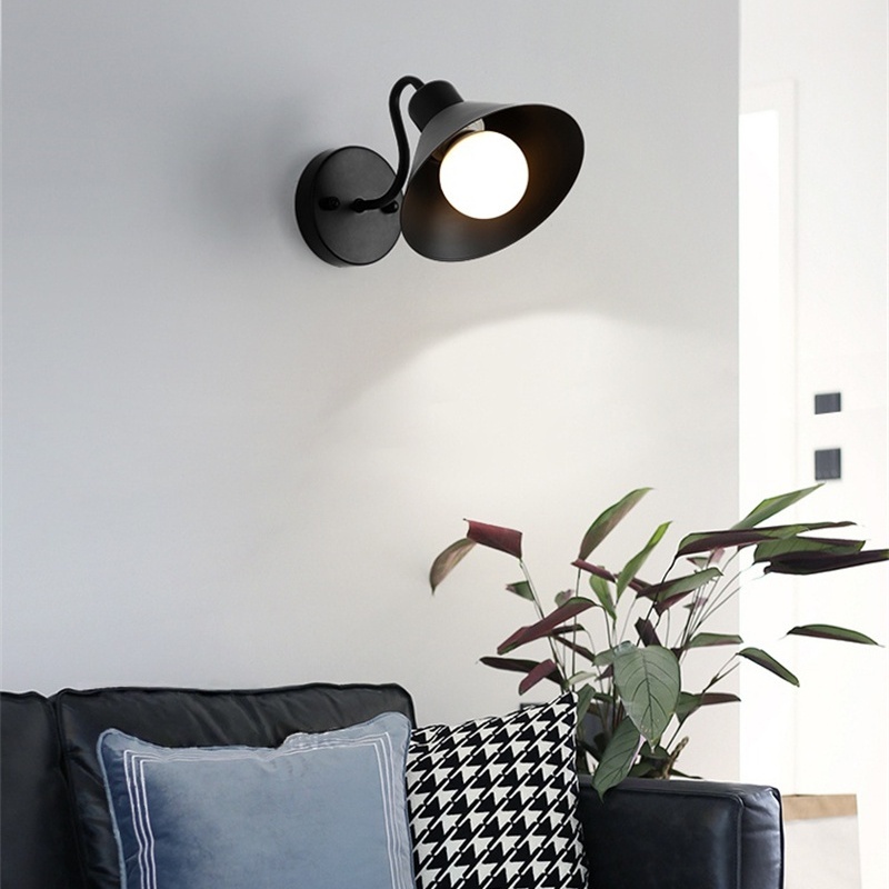 ウォールライト アイアン ブラケットライト 1灯 北欧 ナチュラル led LED シンプル 照明 照明器具 寝室 玄関 廊下 書斎 階段 ダイニング リビングルーム バルコニー 洗面所 室内 壁面 おしゃれ 壁掛け 和室 洋室 子供部屋 工業風