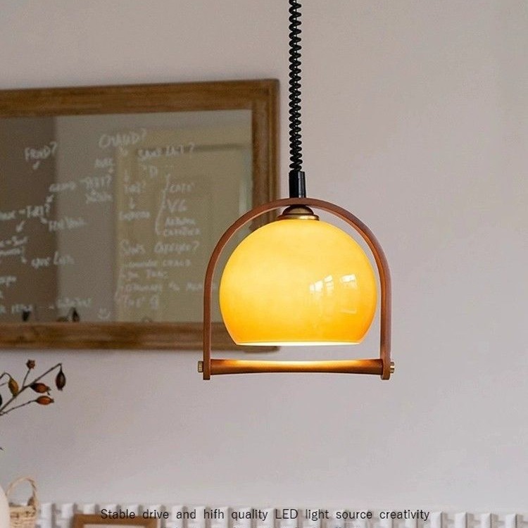ペンダントライト おしゃれ ガラス レトロ 木 1灯 吊下げ灯 天井照明 間接照明 北欧 LED電球 洋風 キッチン 照明器具 トイレ 階段 引掛シーリング ダクトレール 電気 モダン シンプル かわいい リビング ダイニング インテリア照明 食卓 和室 癒やし 省エネ