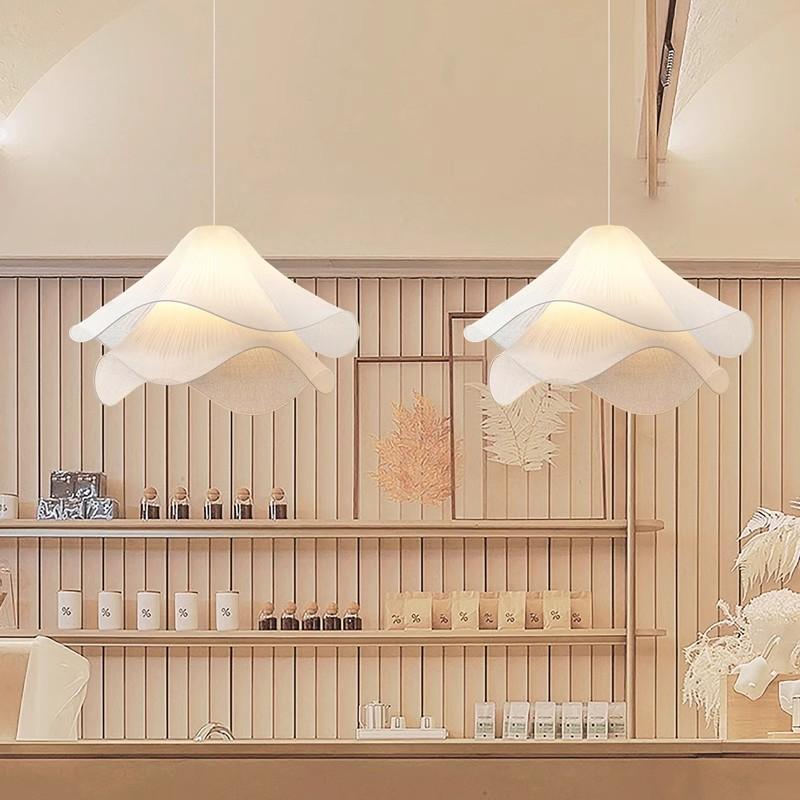 ペンダントライト ダイニング 北欧 布 1灯 E26 led モダン シンプル レトロ デザイン 天井照明 シェードランプ ライト 玄関 リビング トイレ 寝室 洗面所 居間用 キッチン 食卓用 ダクトレール用 可愛い 階段 玄関 小さい clear 自然