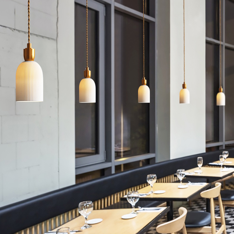 ペンダントライト 北欧 ダイニング 磁器 陶器 アイアン 金属 おしゃれ 1灯 口金E26 LED対応 モダン シンプル デザイン 照明 天井照明 シェードランプ ライト 玄関 リビング 寝室 洗面所 居間用 キッチン 簡単取付 引掛けシーリング おしゃれ ダクトレール