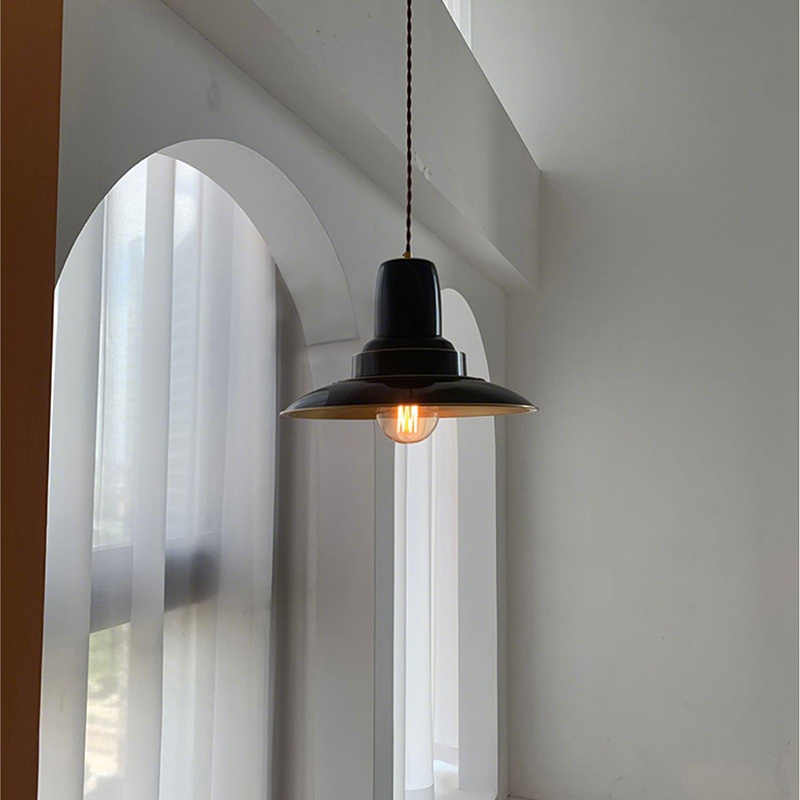 ペンダントライト 北欧 アンティーク ダイニング アイアン 金属 インテリア照明 ヴィンテージ カフェ キッチン レトロ 廊下 北欧 おしゃれ 和風 レトロ ブラック ホワイト モダン インダストリアル 引掛けシーリング おしゃれ ダクトレール