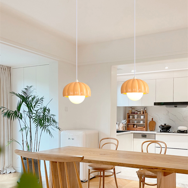 ペンダントライト 北欧 ダイニング 磁器 陶器 アイアン 金属 おしゃれ 1灯 口金E26 LED対応 モダン シンプル 照明 天井照明 シェードランプ 玄関 リビング 寝室 洗面所 居間用 キッチン 簡単取付 引掛けシーリング おしゃれ ダクトレール