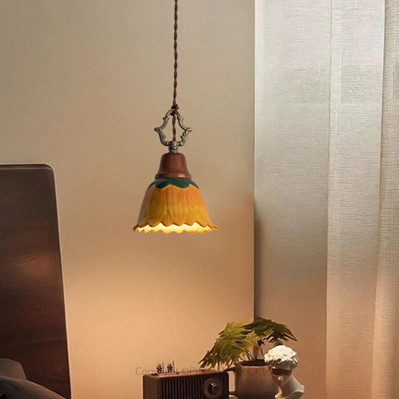 ペンダントライト 北欧 ダイニング おしゃれ 口金G9 陶器 磁器 食卓用 天井照明 花びら レトロ ナチュラル シンプル キッチン 玄関 シーリングライト カフェ 照明 おしゃれ セラミック リビング 居間 インテリア インダストリアル 寝室 カントリー 小型 引越し