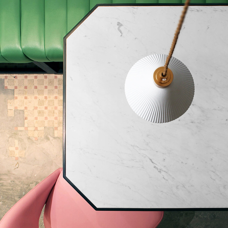 ペンダントライト 北欧 ダイニング 磁器 陶器 アイアン 金属 おしゃれ 1灯 口金E26 LED対応 モダン シンプル デザイン 照明 天井照明 シェードランプ ライト 玄関 リビング 寝室 洗面所 居間用 キッチン 簡単取付 引掛けシーリング おしゃれ ダクトレール