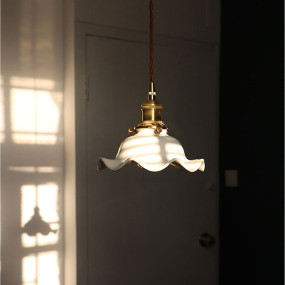 ペンダントライト 北欧 ダイニング 磁器 陶器 アイアン 金属 おしゃれ 1灯 口金E26 LED対応 モダン シンプル 照明 天井照明 シェードランプ 玄関 リビング 寝室 洗面所 居間用 キッチン 簡単取付 引掛けシーリング おしゃれ ダクトレール