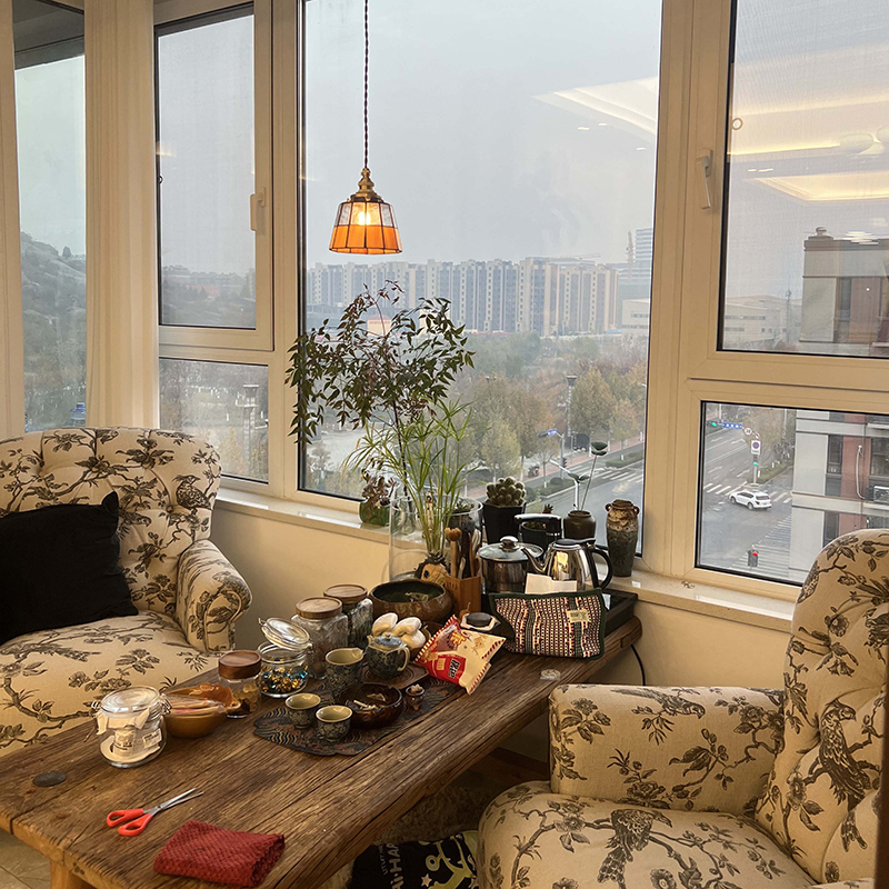 ペンダントライト 北欧 ガラス ダイニング おしゃれ 1灯 口金E26 LED対応 アイアン 金属 モダン シンプル デザイン 照明 天井照明 ライト 玄関 リビング 寝室 洗面所 居間 キッチン ダクトレール 引掛けシーリング 北欧