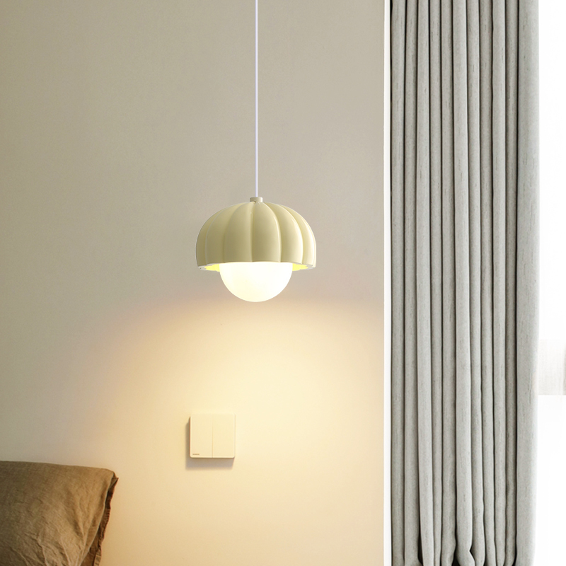 ペンダントライト 北欧 ダイニング 磁器 陶器 アイアン 金属 おしゃれ 1灯 口金E26 LED対応 モダン シンプル 照明 天井照明 シェードランプ 玄関 リビング 寝室 洗面所 居間用 キッチン 簡単取付 引掛けシーリング おしゃれ ダクトレール