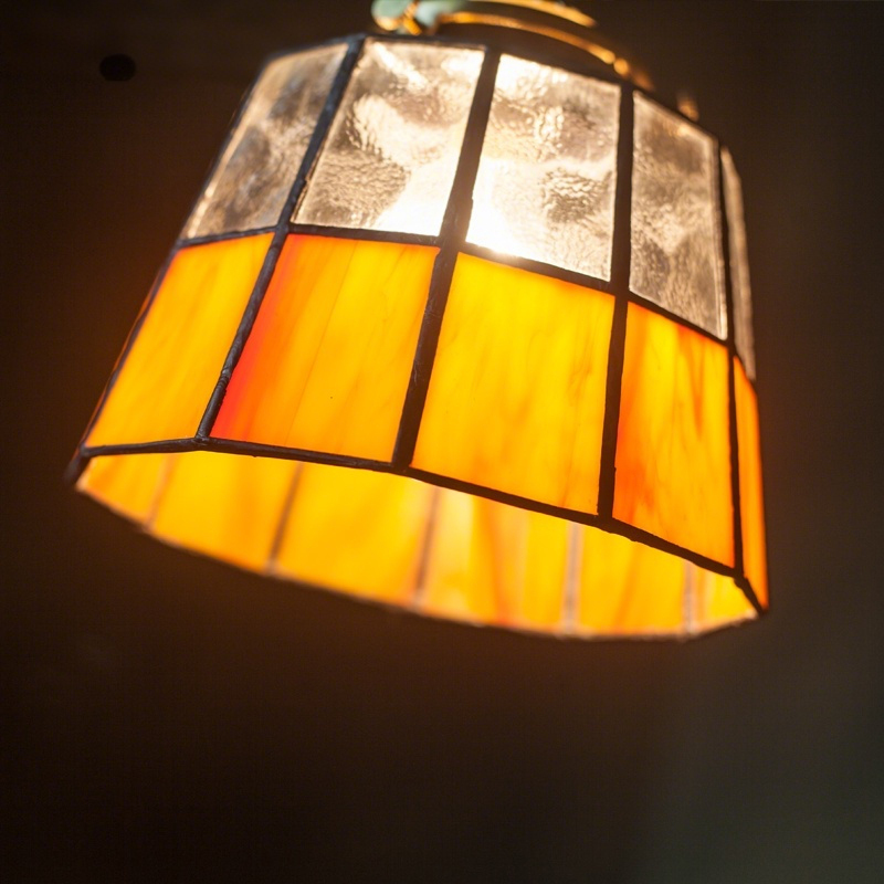 ペンダントライト 北欧 ガラス ダイニング おしゃれ 1灯 口金E26 LED対応 アイアン 金属 モダン シンプル デザイン 照明 天井照明 ライト 玄関 リビング 寝室 洗面所 居間 キッチン ダクトレール 引掛けシーリング 北欧