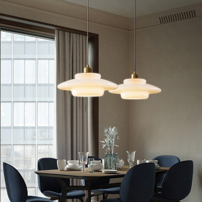 ペンダントライト 北欧 ガラス ダイニング おしゃれ 1灯 口金E26 LED対応 アイアン 金属 モダン シンプル デザイン 照明 天井照明 ライト 玄関 リビング 寝室 洗面所 居間 キッチン ダクトレール 引掛けシーリング 北欧