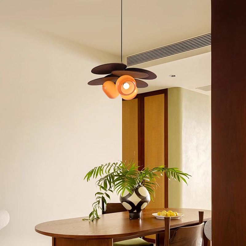 ペンダントライト おしゃれ レトロ 3灯 木 吊下げ灯 天井照明 間接照明 北欧 LED電球 洋風 キッチン 照明器具 トイレ 階段 引掛シーリング ダクトレール 電気 モダン シンプル かわいい リビング ダイニング インテリア照明 食卓 和室 癒やし 省エネ