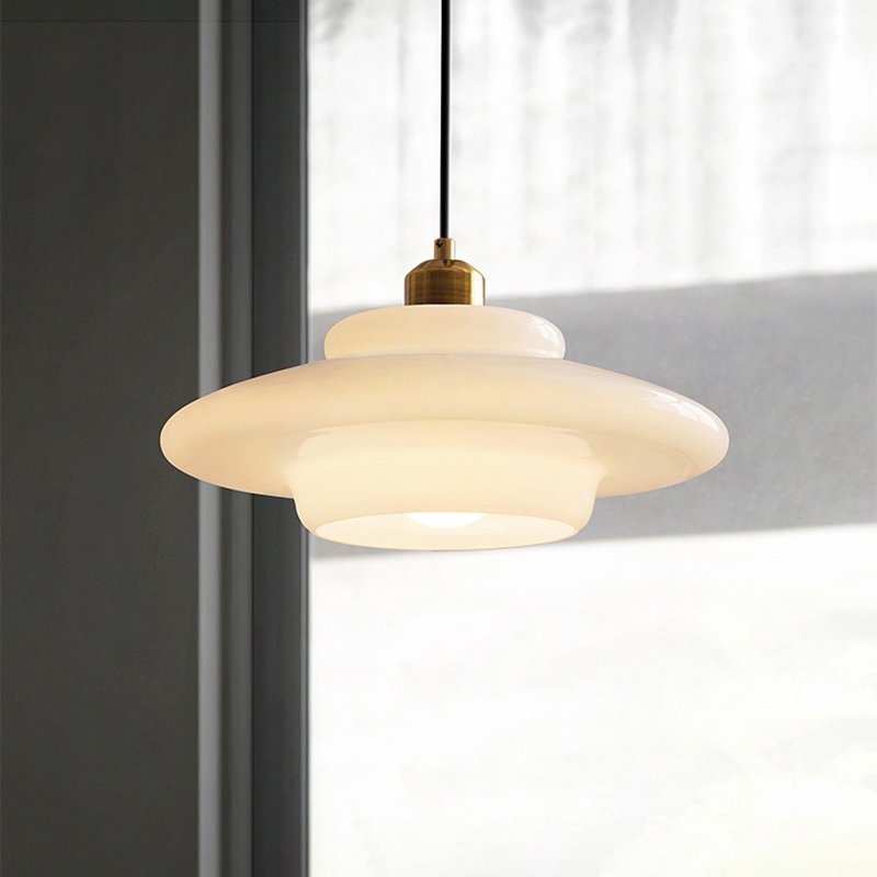 ペンダントライト 北欧 ガラス ダイニング おしゃれ 1灯 口金E26 LED対応 アイアン 金属 モダン シンプル デザイン 照明 天井照明 ライト 玄関 リビング 寝室 洗面所 居間 キッチン ダクトレール 引掛けシーリング 北欧