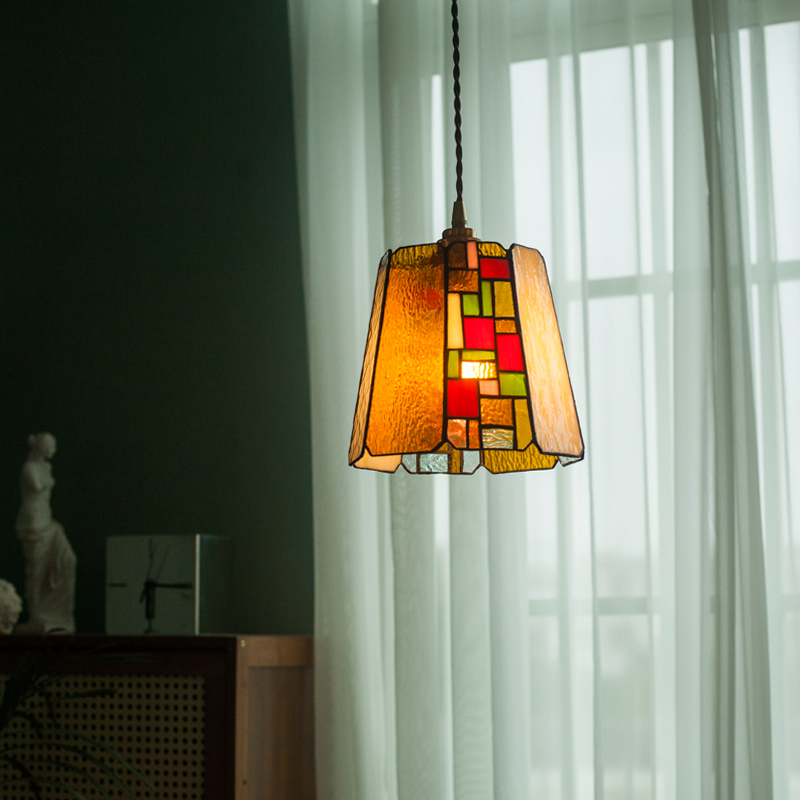 ペンダントライト 北欧 ガラス アイアン ダイニング おしゃれ 1灯 口金E26 LED対応 アイアン 金属 モダン シンプル デザイン 照明 天井照明 ライト 玄関 リビング 寝室 洗面所 居間 キッチン ダクトレール 引掛けシーリング 北欧