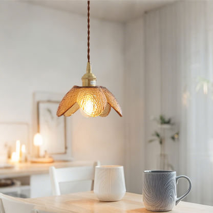 ペンダントライト ダイニング  北欧 ガラス ダクトレール用 アイアン 花 1灯 E26口金 led モダン シンプル レトロ デザイン 天井照明 シェードランプ  ライト 玄関 リビング  トイレ 寝室 洗面所 居間用 キッチン 食卓用  可愛い 階段 和風 茶色 光 影