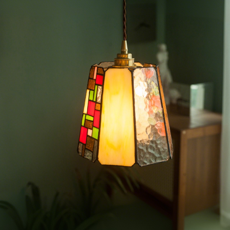 ペンダントライト 北欧 ガラス アイアン ダイニング おしゃれ 1灯 口金E26 LED対応 アイアン 金属 モダン シンプル デザイン 照明 天井照明 ライト 玄関 リビング 寝室 洗面所 居間 キッチン ダクトレール 引掛けシーリング 北欧