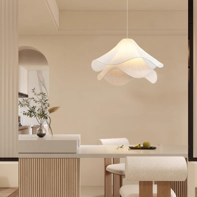 ペンダントライト ダイニング 北欧 布 1灯 E26 led モダン シンプル レトロ デザイン 天井照明 シェードランプ ライト 玄関 リビング トイレ 寝室 洗面所 居間用 キッチン 食卓用 ダクトレール用 可愛い 階段 玄関 小さい clear 自然