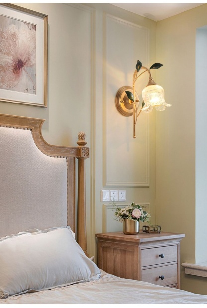 壁掛け ウォールライト ブラケットライト アイアン ガラス 壁飾り 北欧 1灯 ダイニング おしゃれ led モダン シンプル デザイン 照明 花びら シェードランプ ライト 玄関 リビングルーム 寝室 洗面所 居間用 クリア キッチン 新生活 子供部屋 可愛い