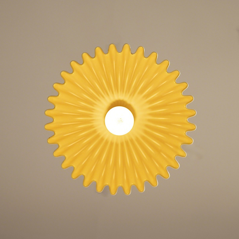 ペンダントライト 北欧 ダイニング 磁器 陶器 アイアン 金属 おしゃれ 1灯 口金E26 LED対応 モダン シンプル 照明 天井照明 シェードランプ 玄関 リビング 寝室 洗面所 居間用 キッチン 簡単取付 引掛けシーリング おしゃれ ダクトレール