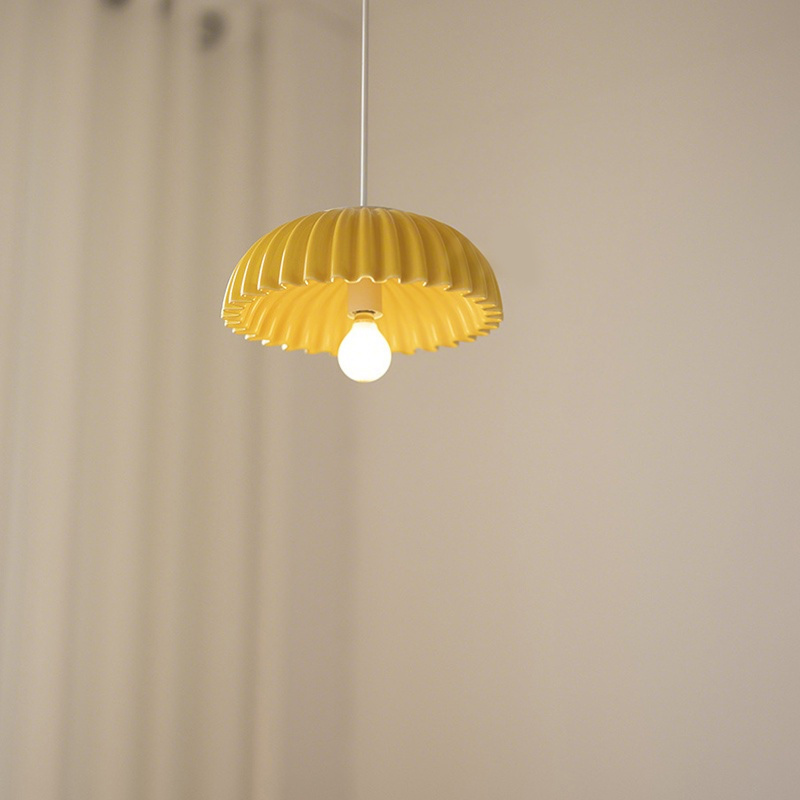 ペンダントライト 北欧 ダイニング 磁器 陶器 アイアン 金属 おしゃれ 1灯 口金E26 LED対応 モダン シンプル 照明 天井照明 シェードランプ 玄関 リビング 寝室 洗面所 居間用 キッチン 簡単取付 引掛けシーリング おしゃれ ダクトレール