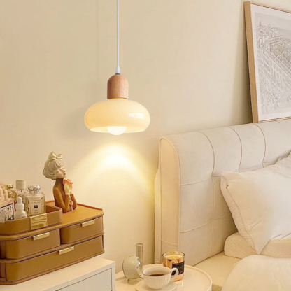 ペンダントライト 北欧 ガラス ダイニング 木 おしゃれ 1灯 口金E26 LED対応 モダン シンプル デザイン 照明 天井照明 ライト 玄関 リビング 寝室 洗面所 居間 キッチン 明るい 引掛けシーリング対応 北欧 ガラス