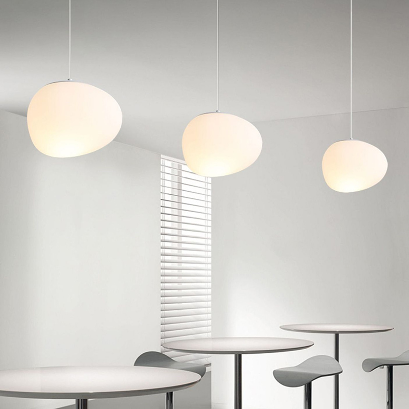 ペンダントライト 北欧 プラスチック ダイニング おしゃれ 1灯 口金E26 LED対応 アイアン 金属 モダン シンプル デザイン 照明 天井照明 ライト 玄関 リビング 寝室 洗面所 居間 キッチン ダクトレール 引掛けシーリング 北欧