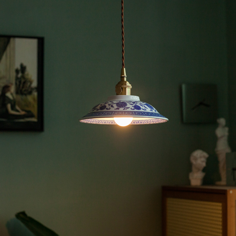 ペンダントライト 北欧 ダイニング 磁器 陶器 アイアン 金属 おしゃれ 1灯 口金E26 LED対応 モダン シンプル 照明 天井照明 シェードランプ 玄関 リビング 寝室 洗面所 居間用 キッチン 簡単取付 引掛けシーリング おしゃれ ダクトレール