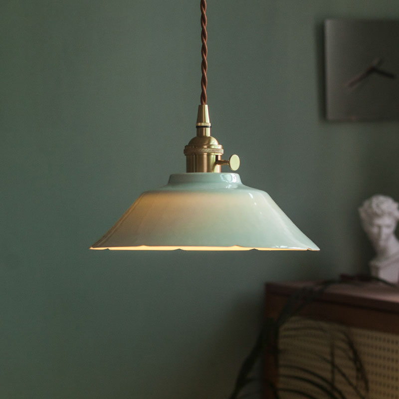 ペンダントライト 北欧 ダイニング 磁器 陶器 アイアン 金属 おしゃれ 1灯 口金E26 LED対応 モダン シンプル 照明 天井照明 シェードランプ 玄関 リビング 寝室 洗面所 居間用 キッチン 簡単取付 引掛けシーリング おしゃれ ダクトレール