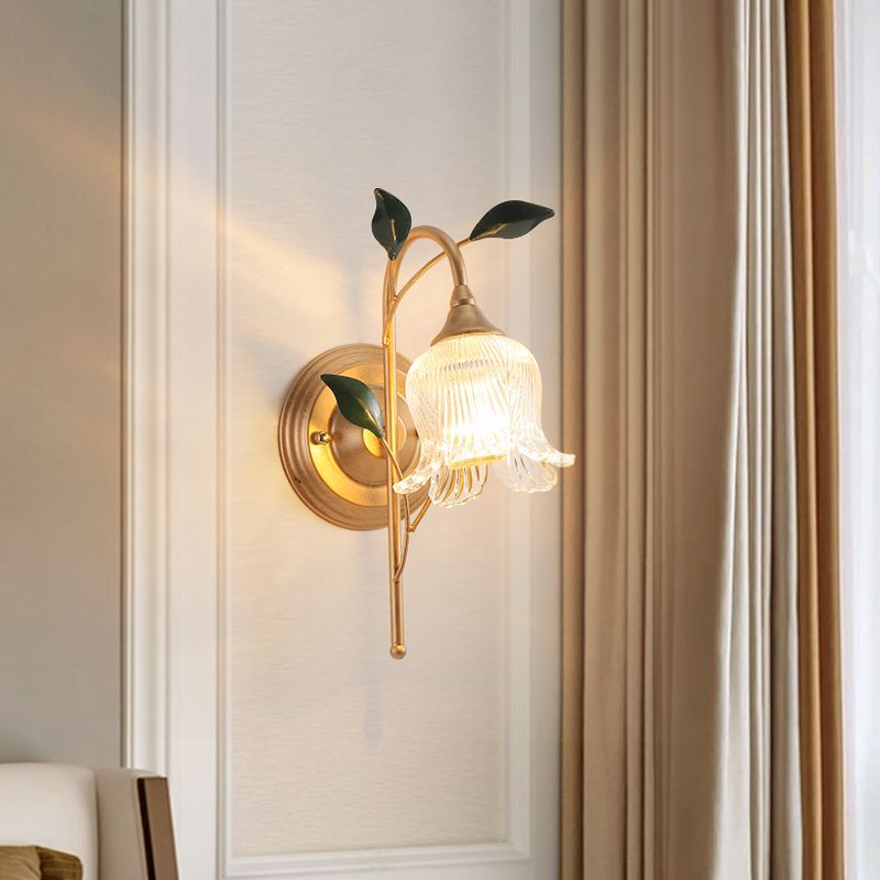 壁掛け ウォールライト ブラケットライト アイアン ガラス 壁飾り 北欧 1灯 ダイニング おしゃれ led モダン シンプル デザイン 照明 花びら シェードランプ ライト 玄関 リビングルーム 寝室 洗面所 居間用 クリア キッチン 新生活 子供部屋 可愛い