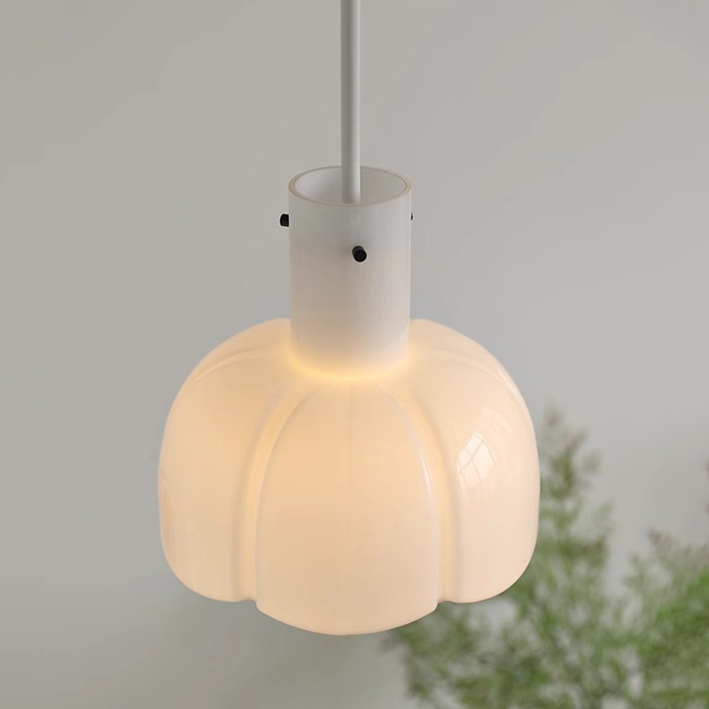 ペンダントライト おしゃれ  レトロ 1灯 吊下げ灯 天井照明 間接照明 北欧 LED電球 洋風 キッチン 照明器具 トイレ 階段 引掛シーリング ダクトレール 電気 モダン シンプル かわいい リビング ダイニング インテリア照明 食卓 和室 癒やし 省エネ