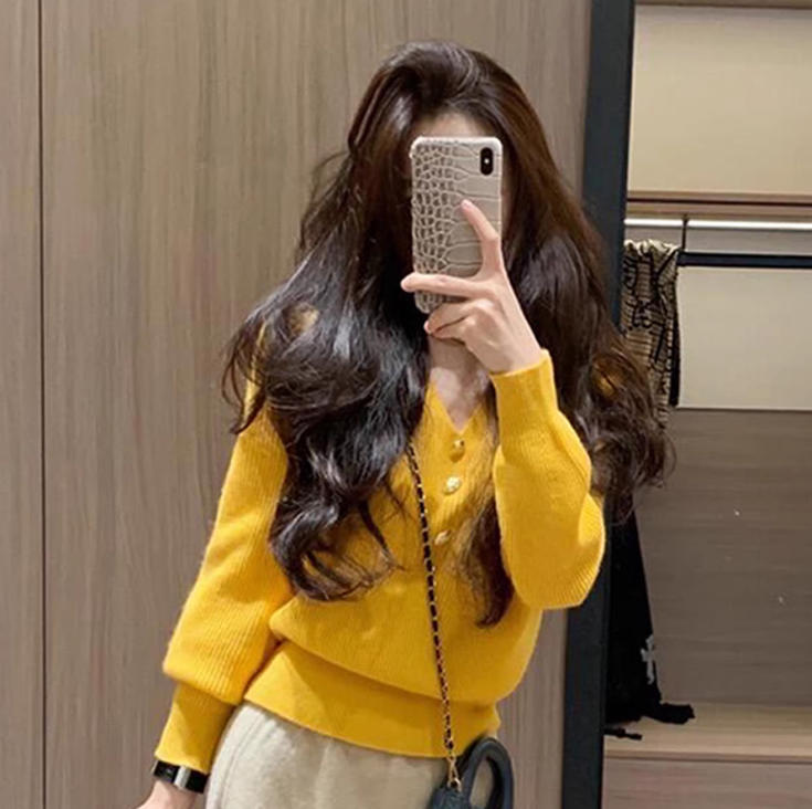 秋冬韓系風格活力套裝｜亮黃V領針織衫｜設計感拼色長裙｜氣質氛圍感兩件組