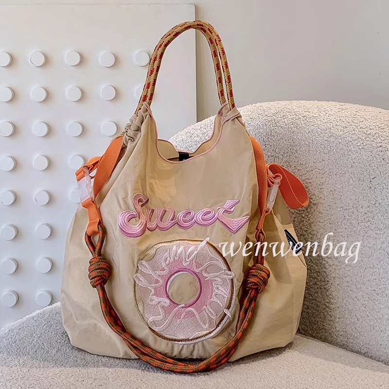 「現貨」高圓圓同款 日系Ball Chain刺繡購物袋 輕奢大容量單肩包