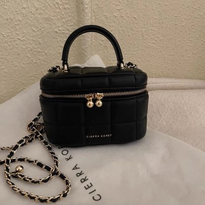 「現貨」小香風 千金盒子包 斜挎手提 鏈條輕奢