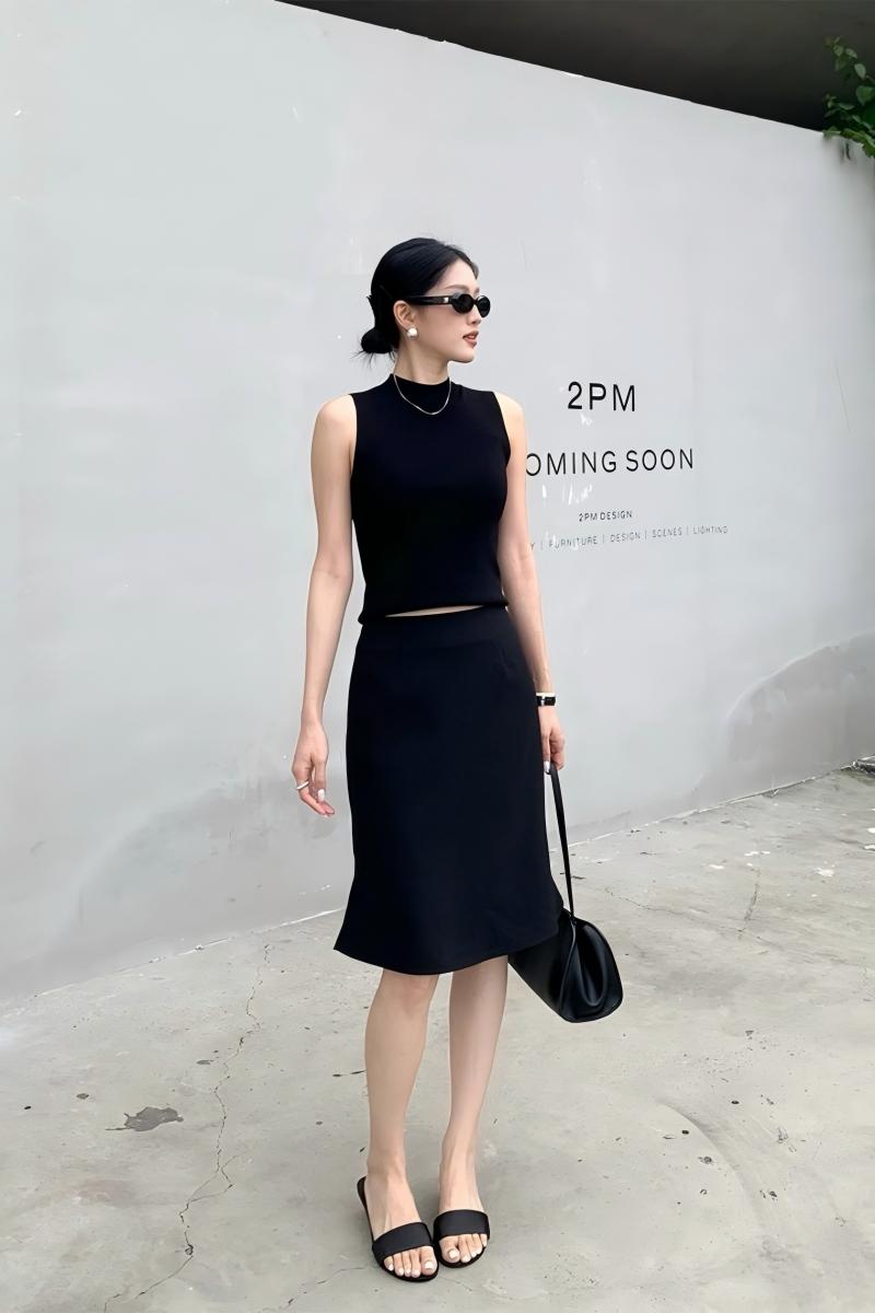 【預售】夏季純色系顯瘦套裝｜白色針織背心｜白色闊腿牛仔褲