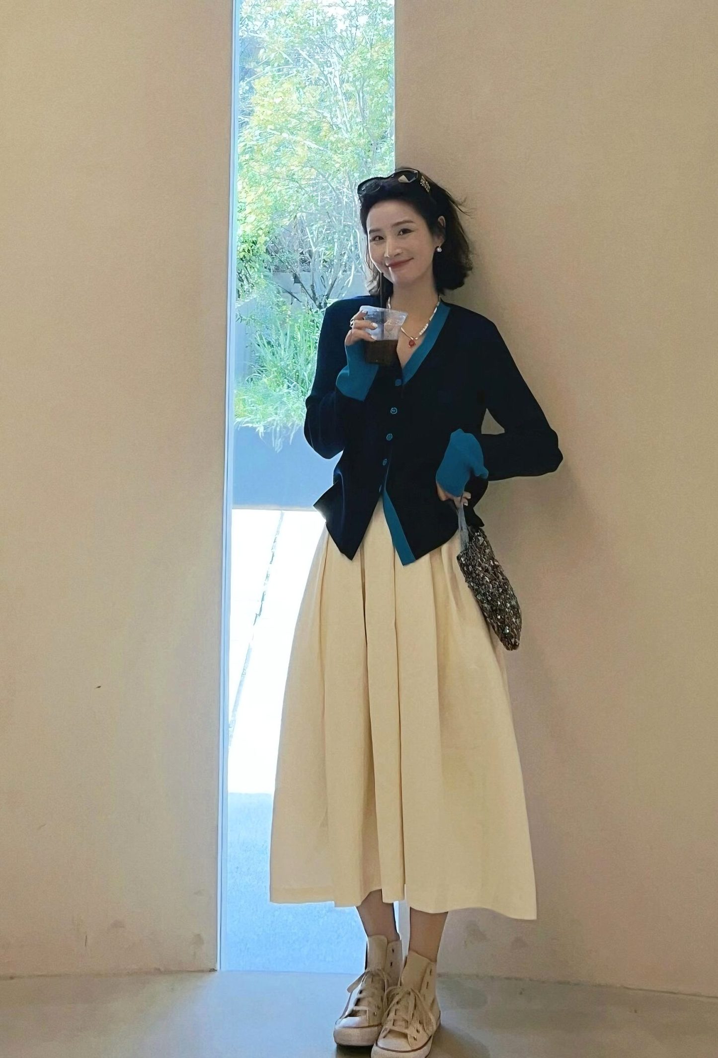 韓系套裝 V領撞色拼接針織上衣+白色半身長裙