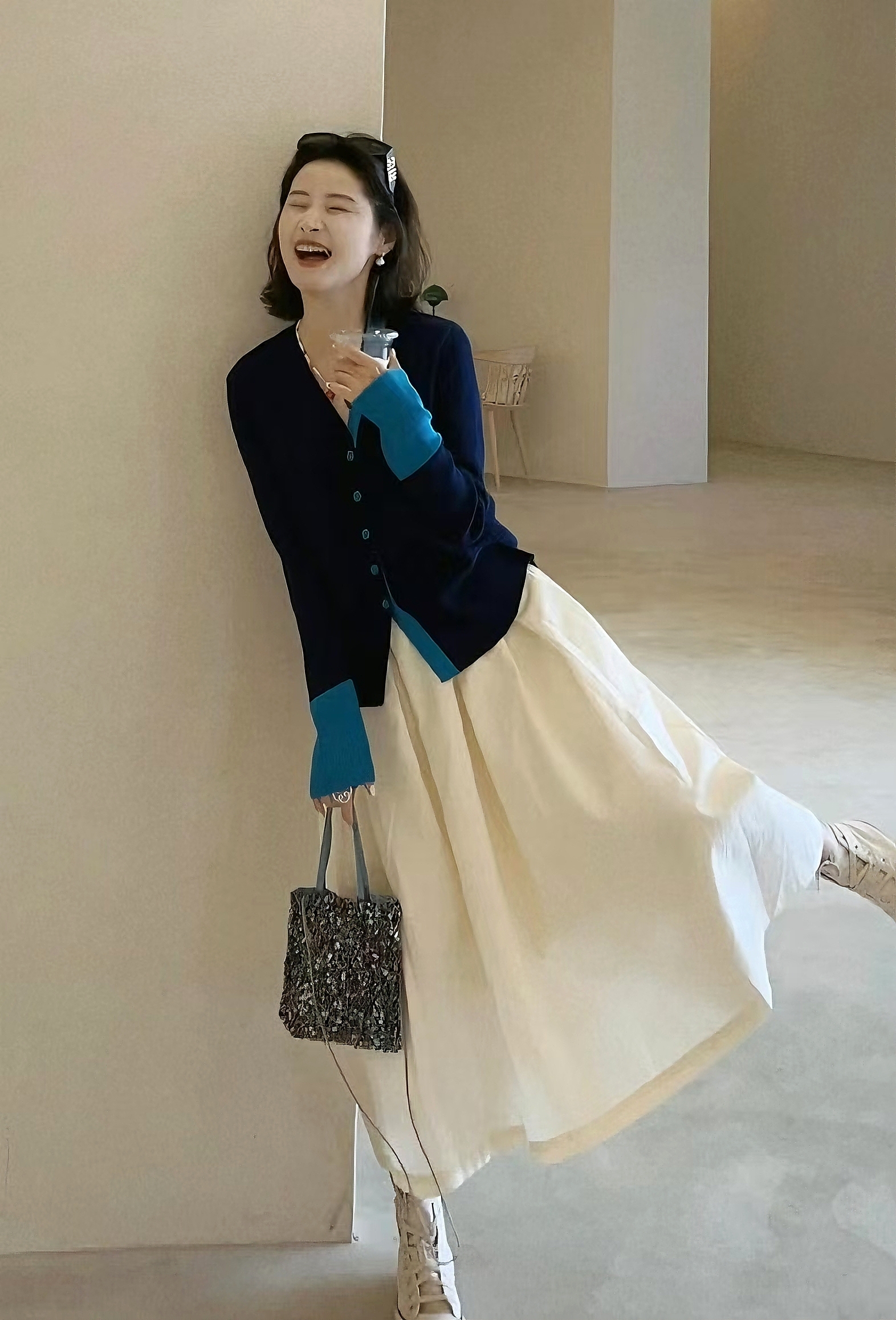 韓系套裝 V領撞色拼接針織上衣+白色半身長裙