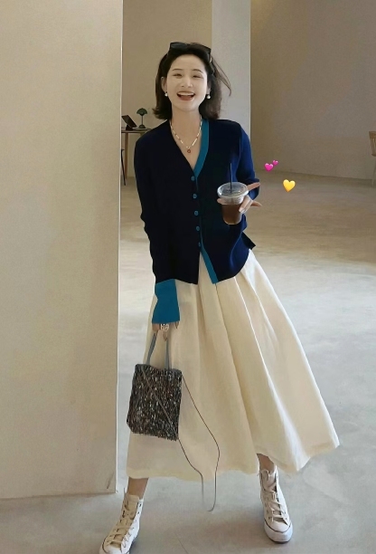 韓系套裝 V領撞色拼接針織上衣+白色半身長裙