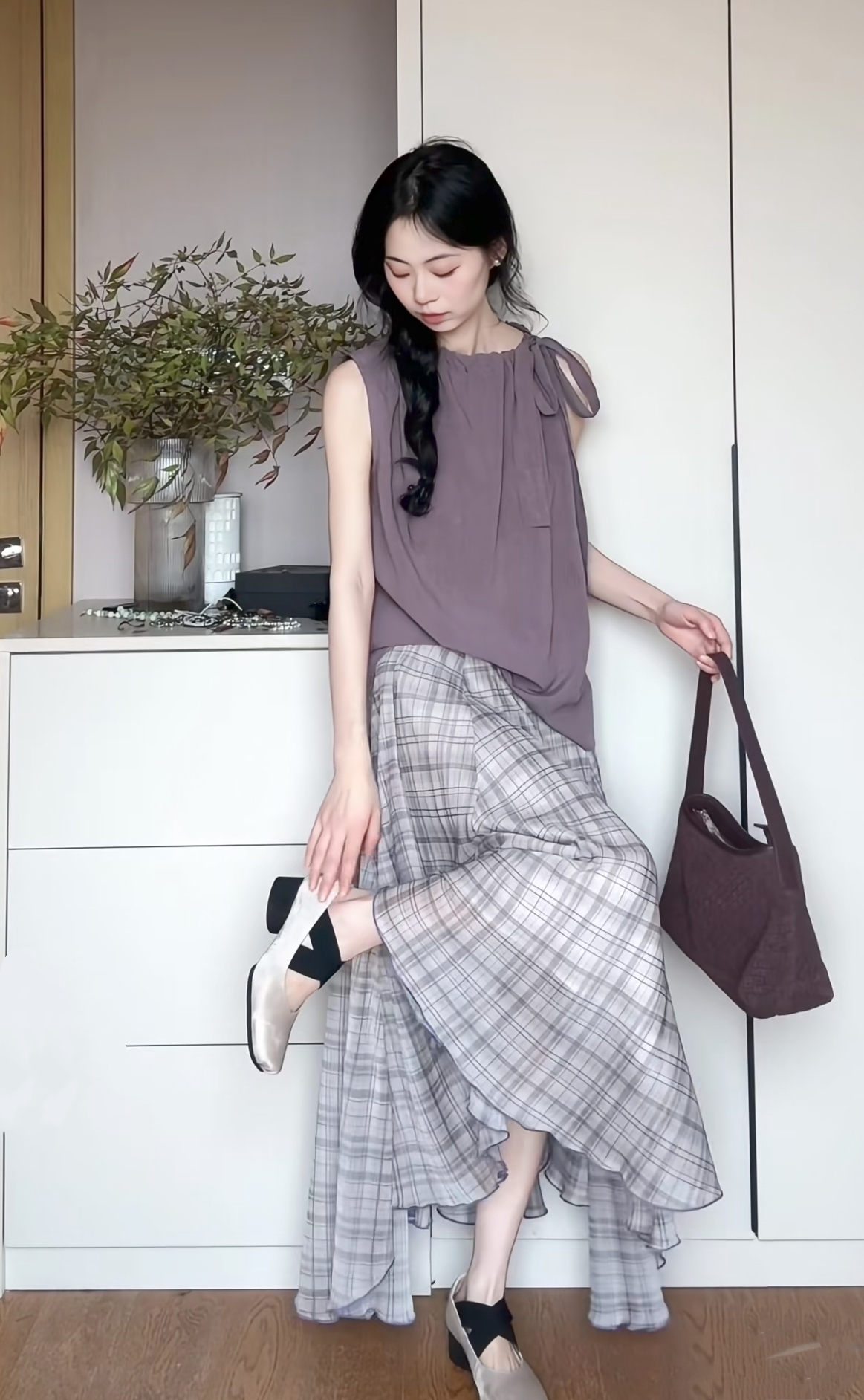 夏季韓系穿搭一整套 紫色無袖綁帶上衣 格子半身裙 兩件套