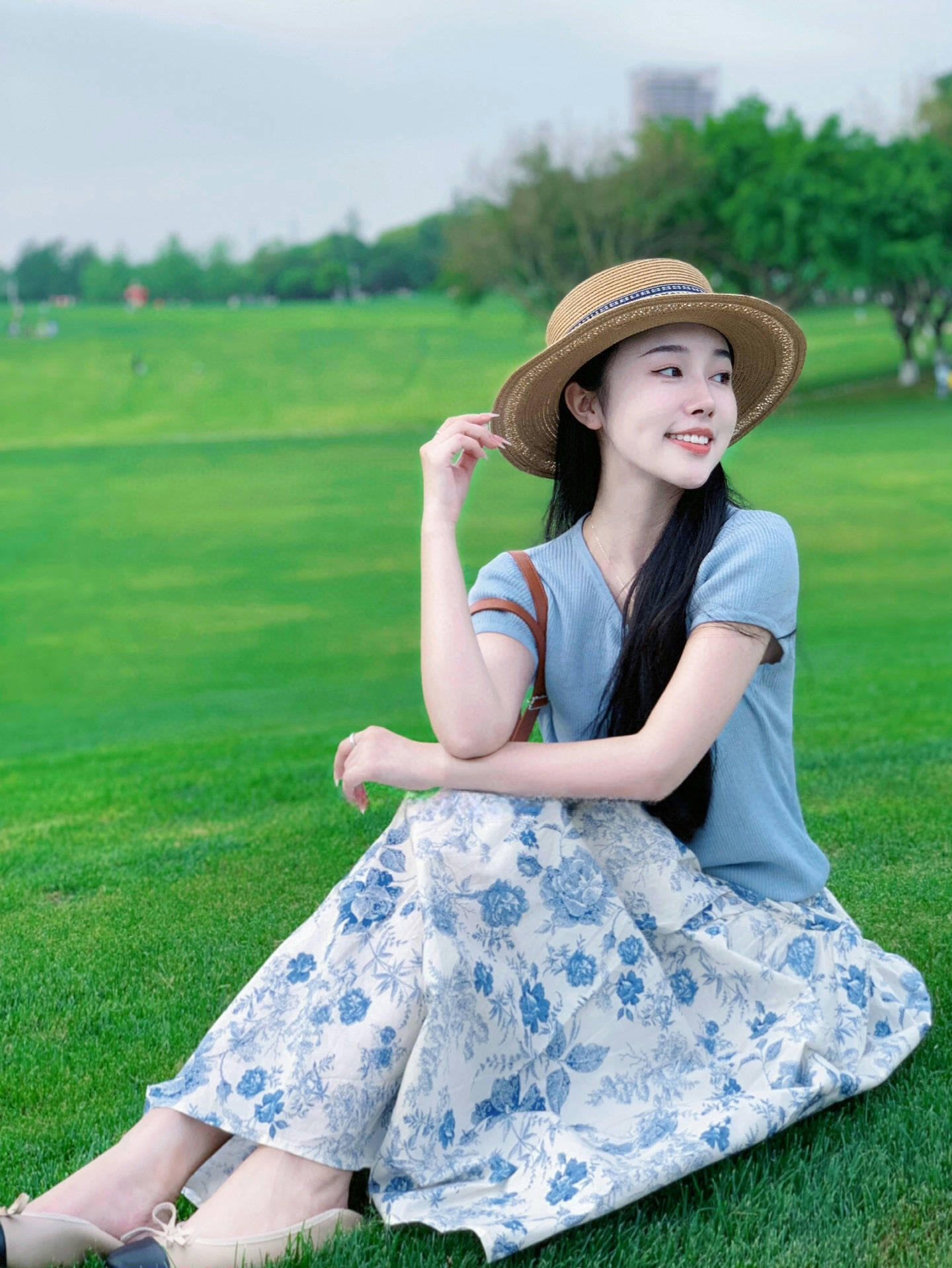 法式復古水墨畫碎花半身裙+冰絲針織上衣兩件套 夏季休閒套裝