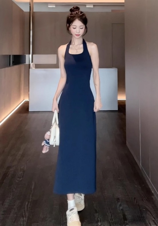 韓系慵懶 |  休閒衛衣+ 掛脖洋裝套裝 