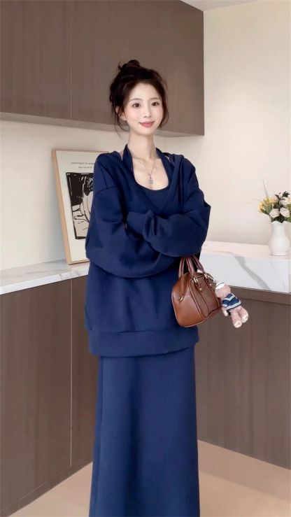 韓系慵懶 |  休閒衛衣+ 掛脖洋裝套裝 