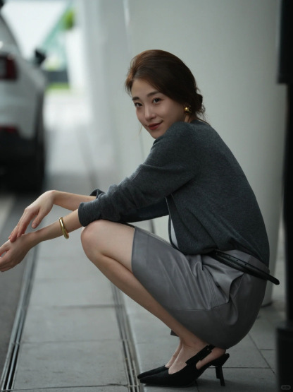 輕熟小香風 針織長袖假兩件上衣 韓系半身皮裙 格雷系套裝 贈皮帶