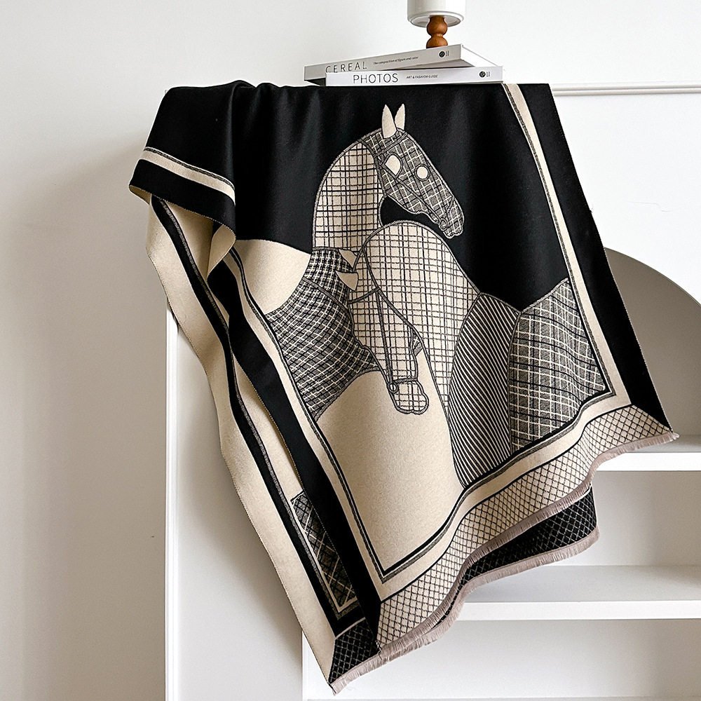 造型披肩・仿羊絨加厚圍脖