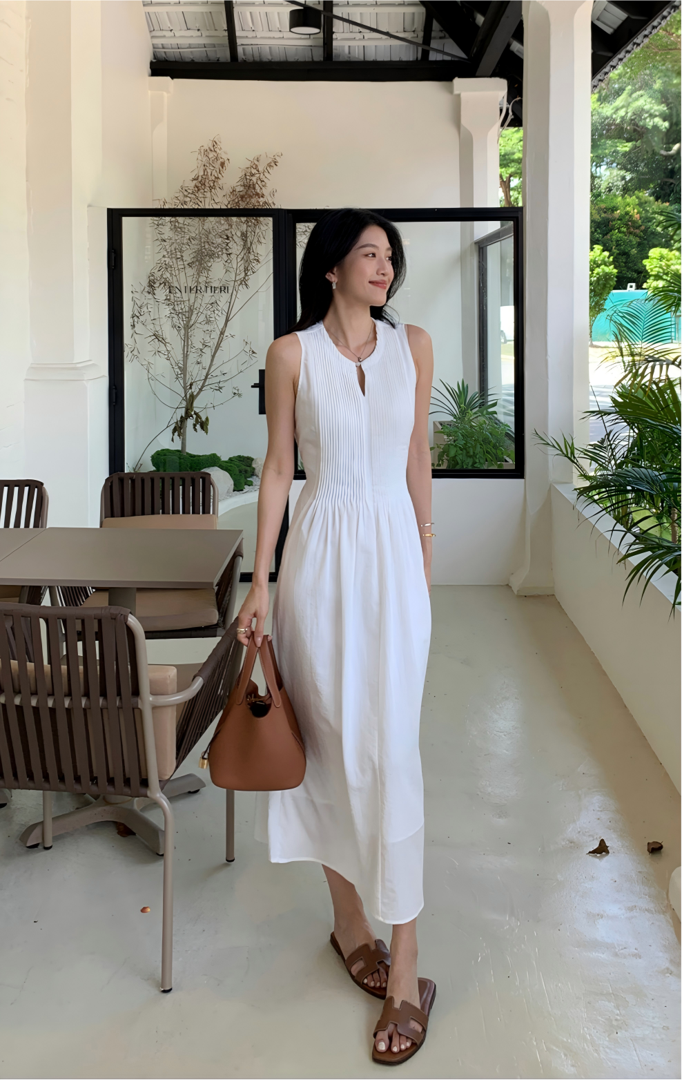 【預售】老錢風純白洋裝｜高腰A字無袖連身裙｜顯瘦通勤夏季必備