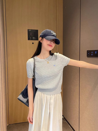 愛心刺繡麻花針織衫 正肩短款上衣 內搭打底薄款短袖