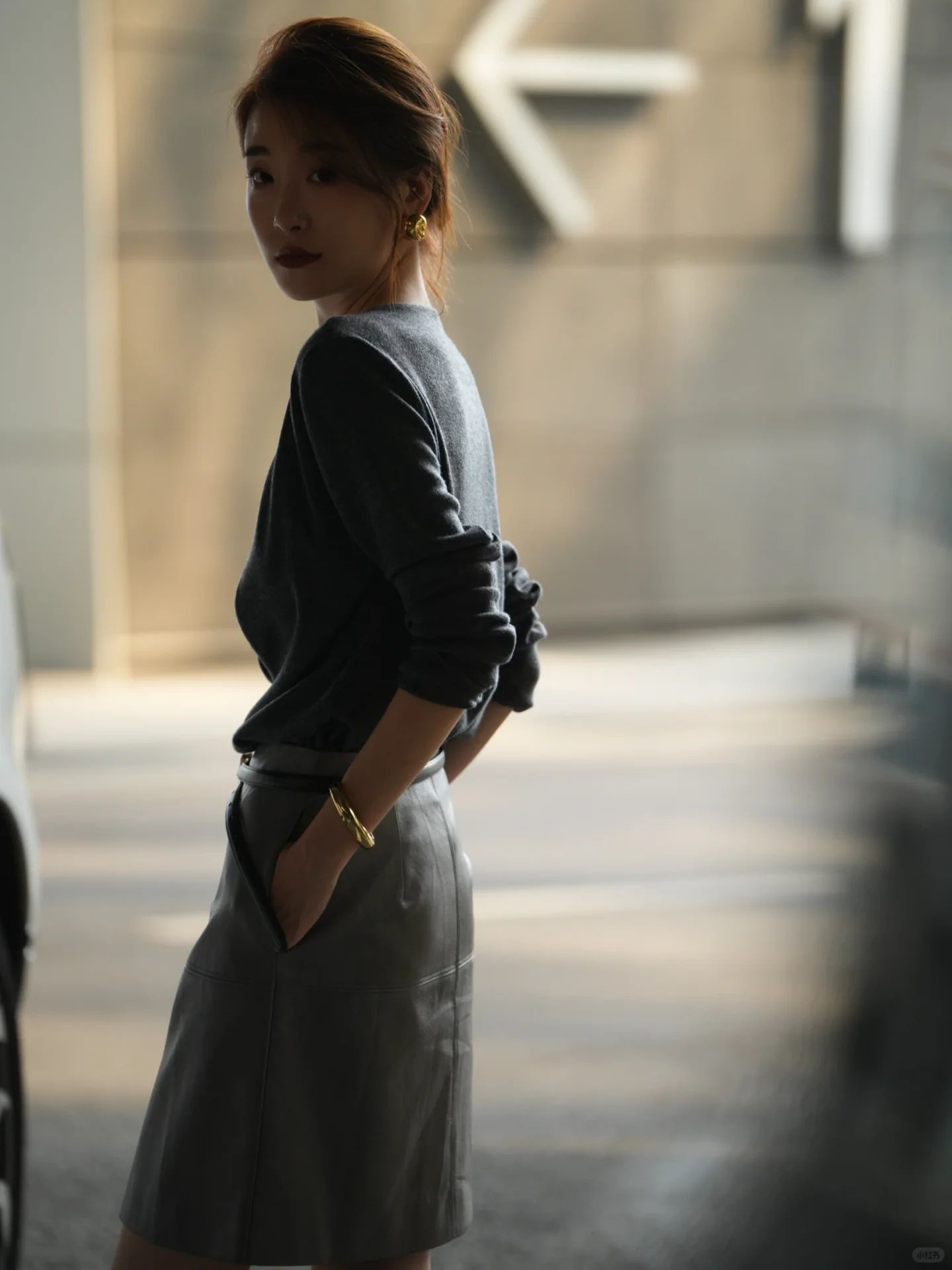 輕熟小香風 針織長袖假兩件上衣 韓系半身皮裙 格雷系套裝 贈皮帶