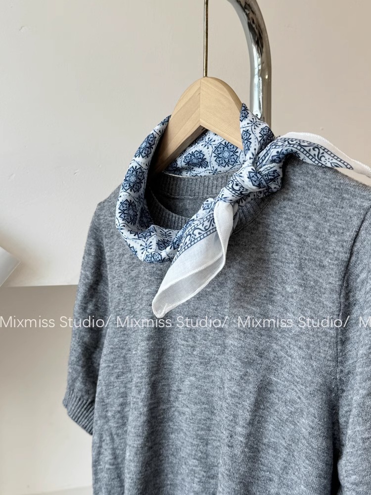 【現貨】文藝疊穿小方巾 復古熱巧棕棉方巾 小領巾 髮帶