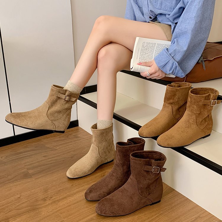 法式圓頭馬丁短靴｜隱形內增高設計｜西部風平底短筒靴